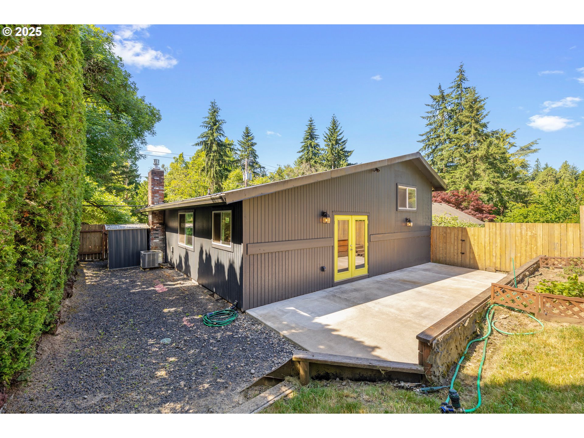 2523 Southwest Taylors Ferry Road Portland, OR 97219 - Photo 27 of 30 Gallery Image 27