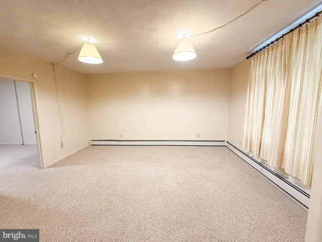 $875 | 1516 Philadelphia Avenue, Unit A, Chambersburg, PA 17201