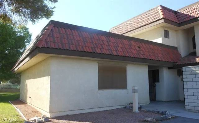 $164,999 | 761 Bourbon Street, Unit 5, Pahrump, NV 89048