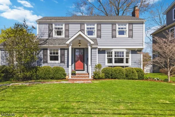 $1,250,000 | 54 Knollwood Avenue, Madison, NJ 07940