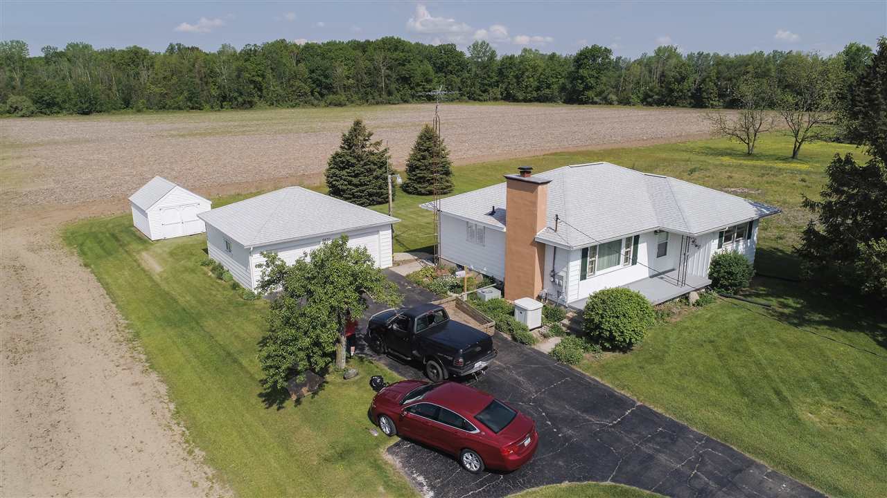 9870 Gera Road Birch Run, MI 48415 - Photo 6 of 36