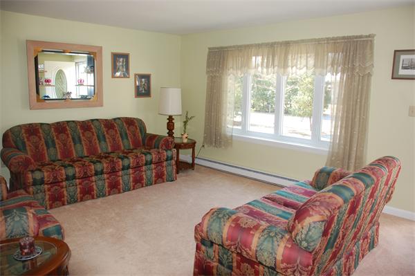 20 Peabody Road Shirley, MA 01464 - Photo 3 of 22