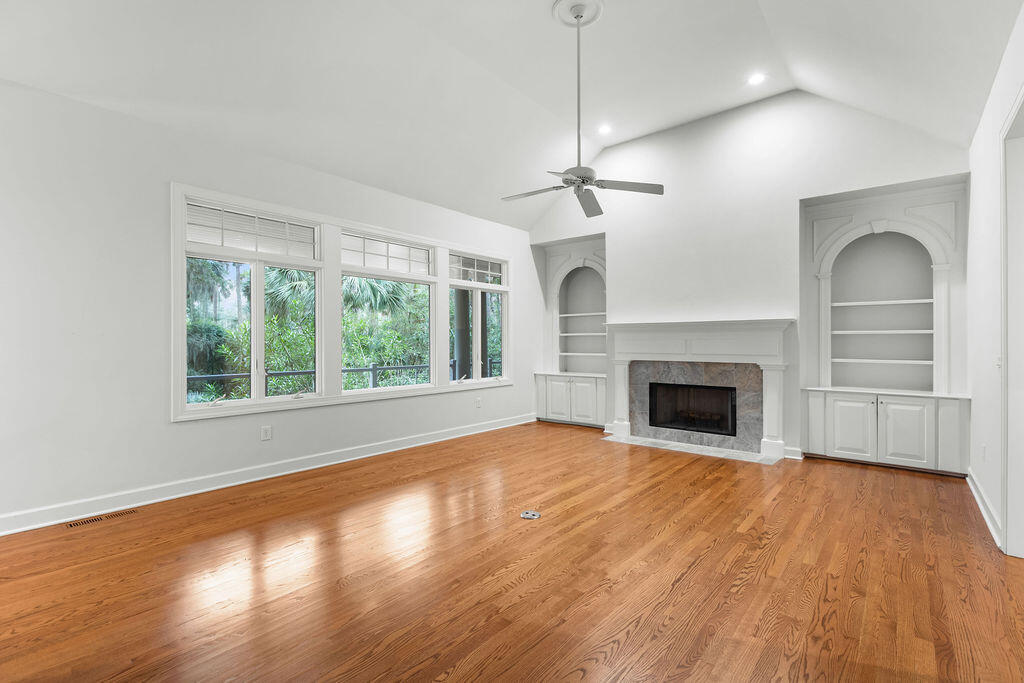 2649 Seabrook Island Road Seabrook Island, SC 29455 - Photo 18 of 72 2649-Seabrook-Island-Road-Interiors-7