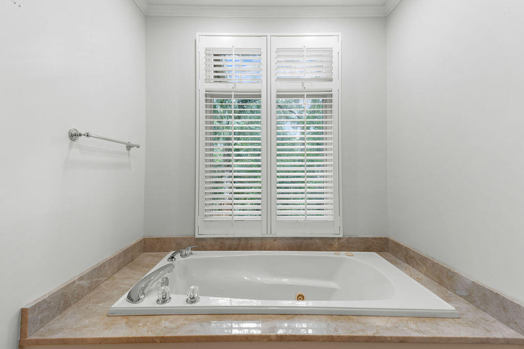 2649 Seabrook Island Road Seabrook Island, SC 29455 - Photo 32 of 72 2649-Seabrook-Island-Road-Interiors-20