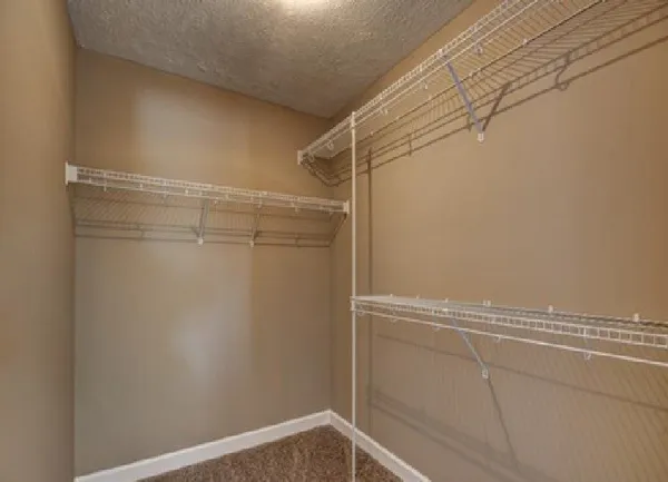 $2,100 | 1284 Eagle's View Drive, Clarksville, TN 37040