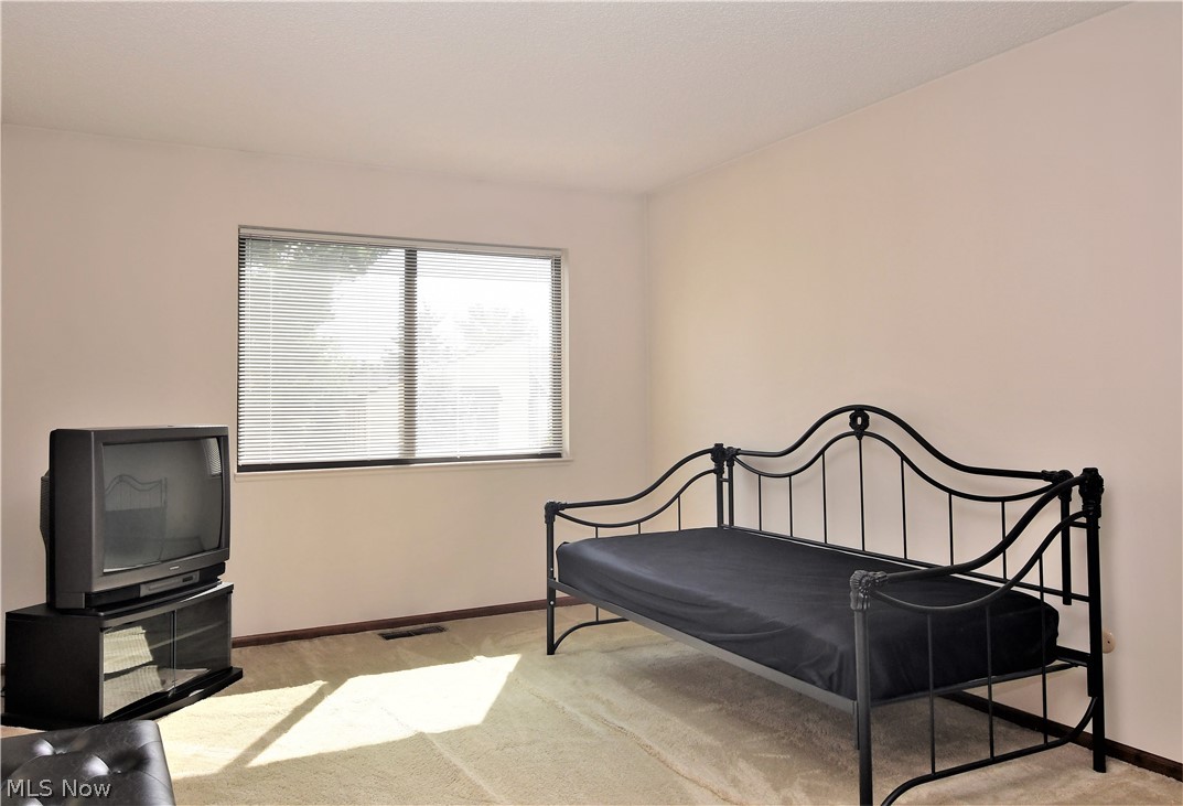989 Hampton Ridge Drive Akron, OH 44313 - Photo 23 of 31 Bedroomv#2