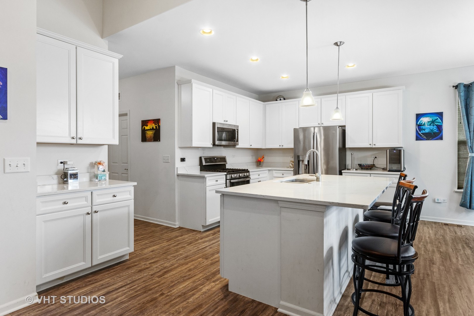 606 Flanagan Drive Minooka, IL 60447 - Photo 3 of 15