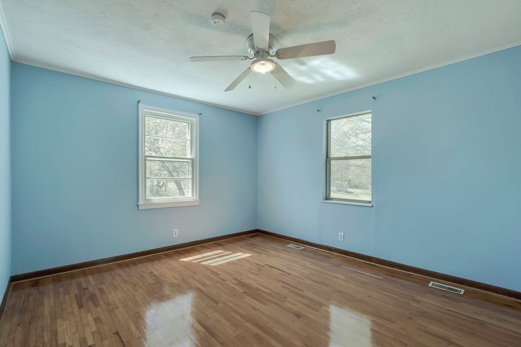 315 Kenneth Street Athens, TN 37303 - Photo 18 of 27 Gallery Image 18