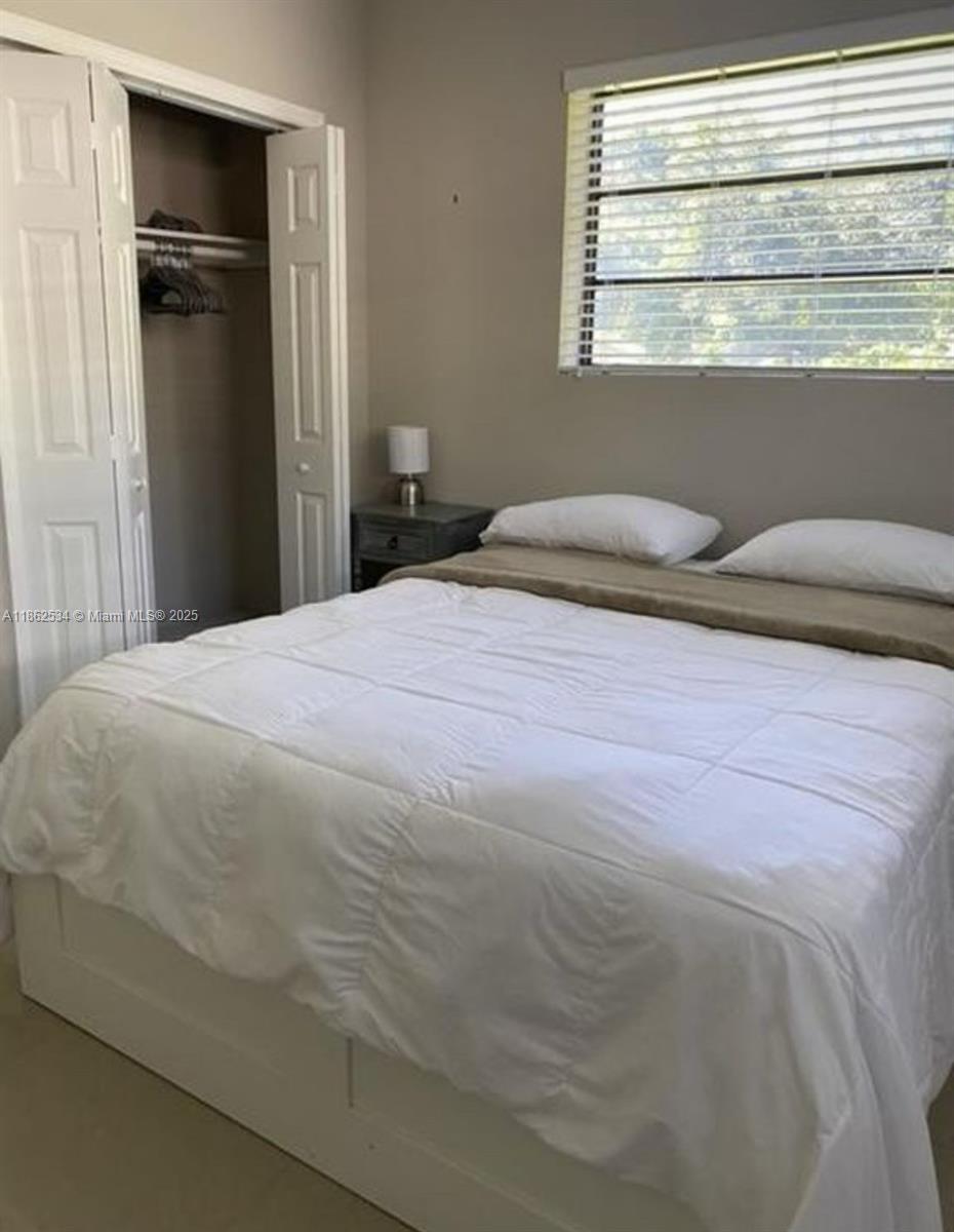 6345 Southwest 35th Street Miami, FL 33155 - Photo 12 of 12