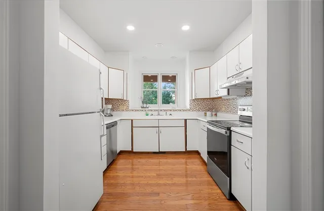 $368,000 | 519 Tall Ship Drive, Unit 119, Salem, SC 29676