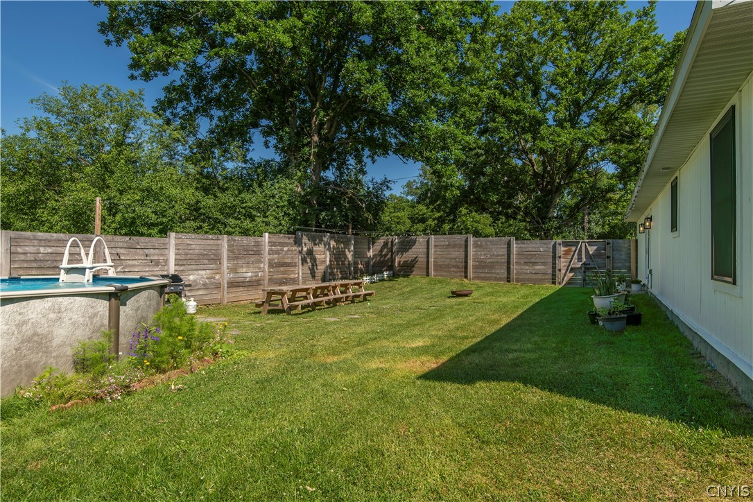 11 Ruth Avenue New Hartford, NY 13413 - Photo 11 of 50 Gallery Image 11