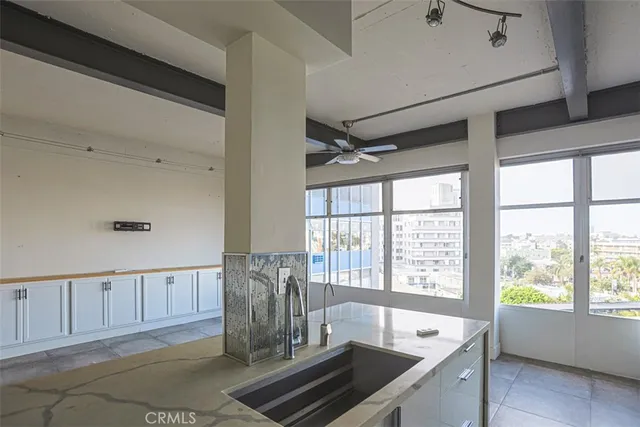 $480,000 | 100 Atlantic Avenue, Long Beach, CA 90802