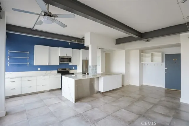 $480,000 | 100 Atlantic Avenue, Long Beach, CA 90802