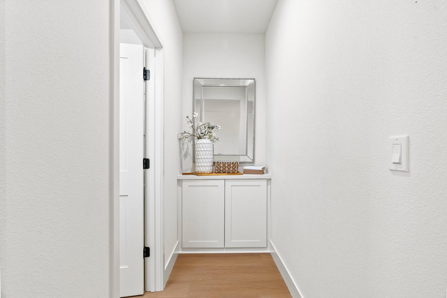 947 Woodside Road Redwood City, CA 94061 - Photo 10 of 25