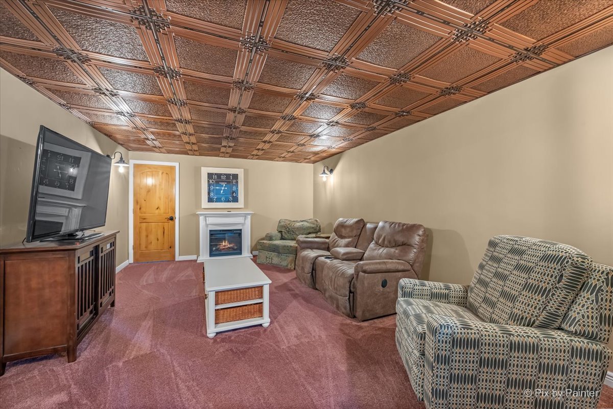 142 Augusta Lane Cary, IL 60013 - Photo 30 of 50