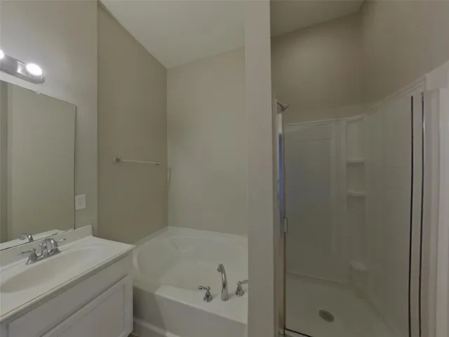 $2,199 | 541 Kerry Street, Crowley, TX 76036