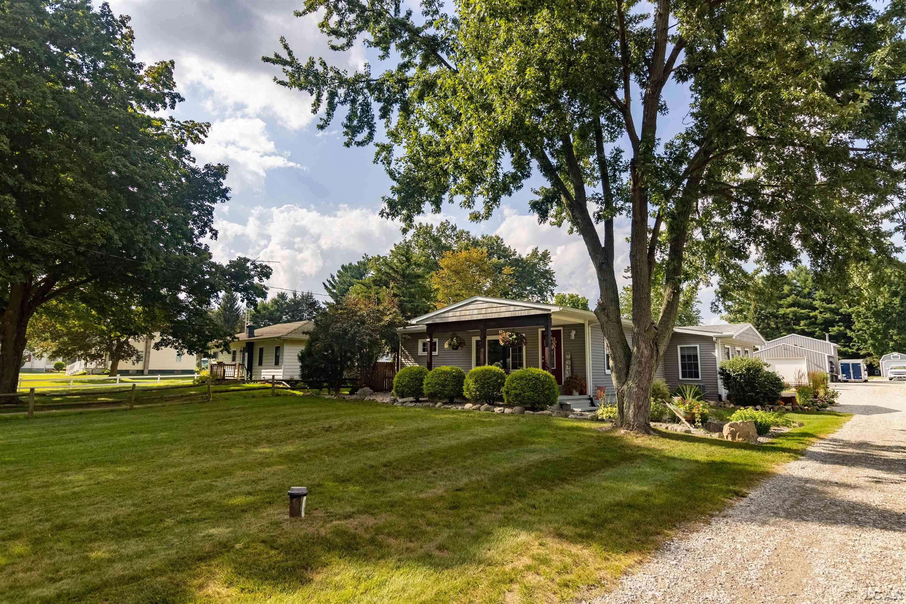 2816 Sharp Road Adrian, MI 49221 - Photo 4 of 58