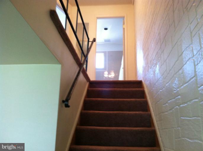 2074 Larkhall Road Baltimore, MD 21222 - Photo 2 of 10 View