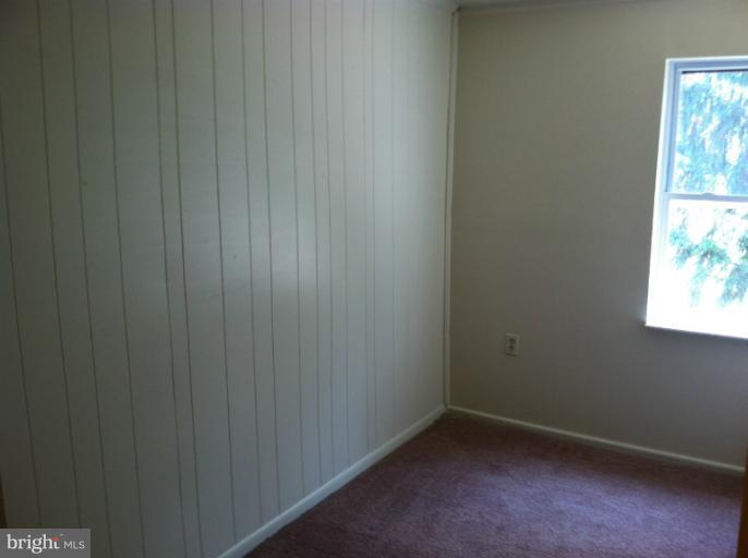 2074 Larkhall Road Baltimore, MD 21222 - Photo 5 of 10 Bedroom