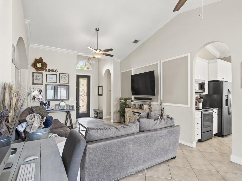 5604 Spanish River Road Fort Pierce, FL 34951 - Photo 4 of 28