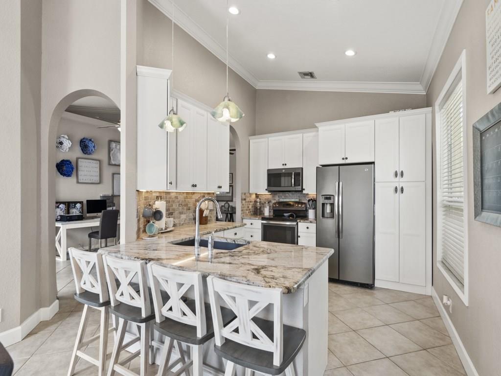 5604 Spanish River Road Fort Pierce, FL 34951 - Photo 5 of 28