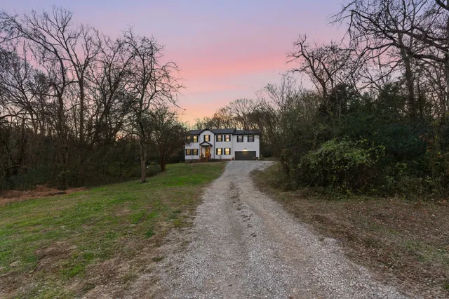 $799,000 | 1074 Talon Drive, Columbia, TN 38401