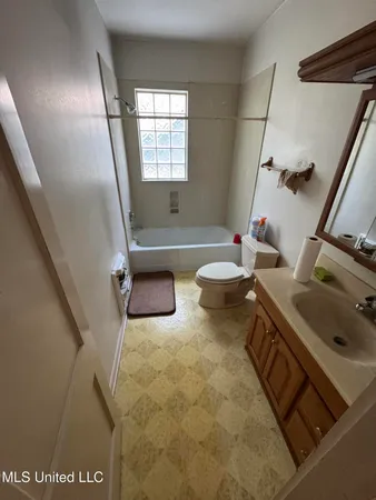 $159,000 | 111 Lilly Scott Drive, Pineville, LA 71360