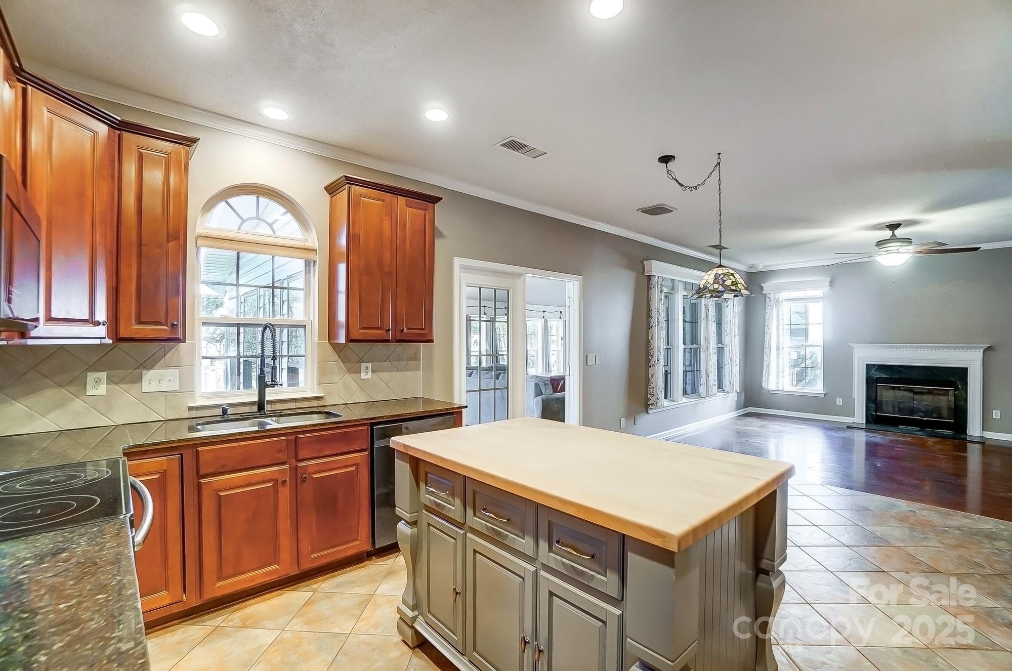 16207 Hollingbourne Road Huntersville, NC 28078 - Photo 18 of 42 Gallery Image 18