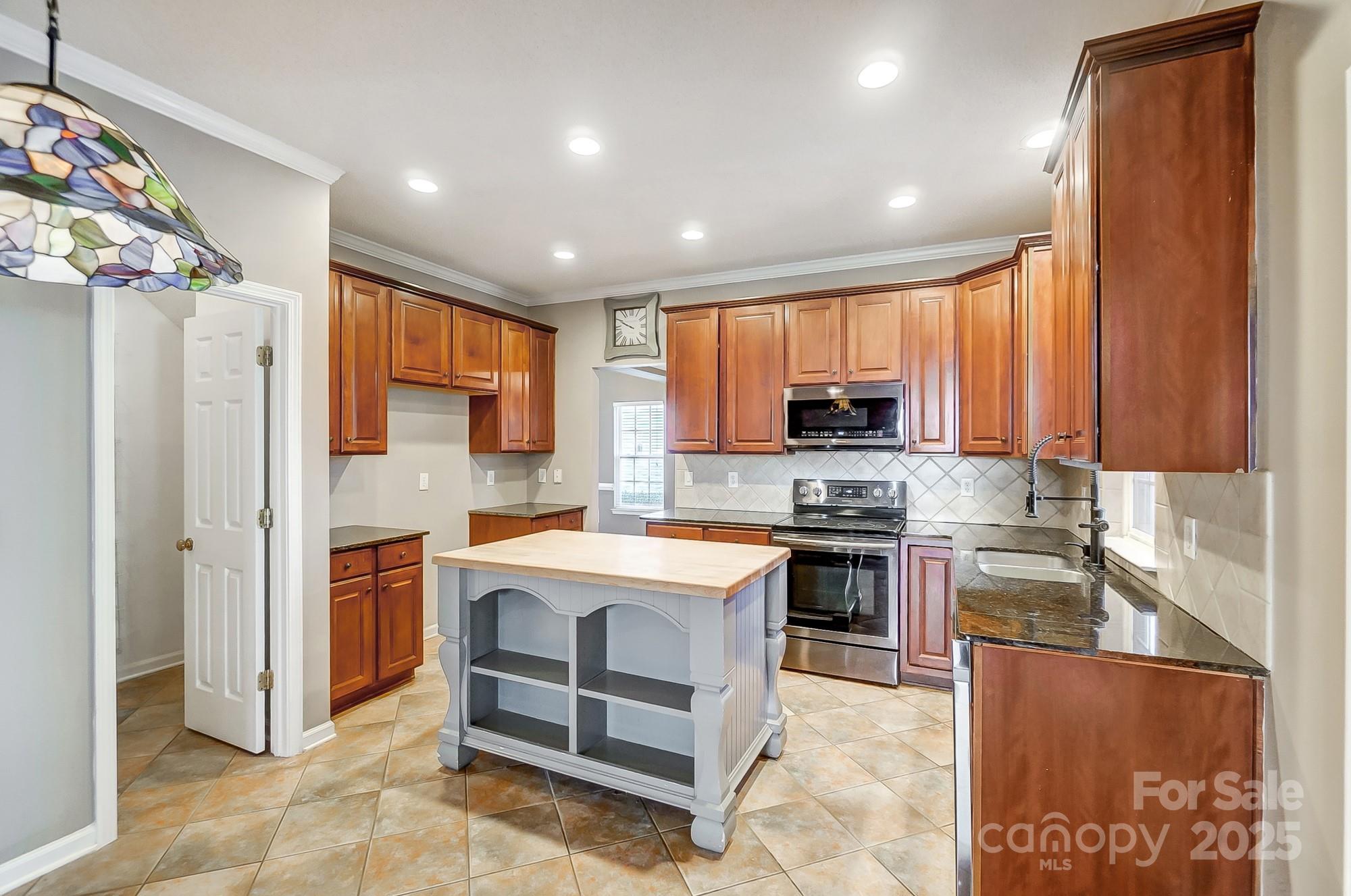 16207 Hollingbourne Road Huntersville, NC 28078 - Photo 19 of 42 Gallery Image 19