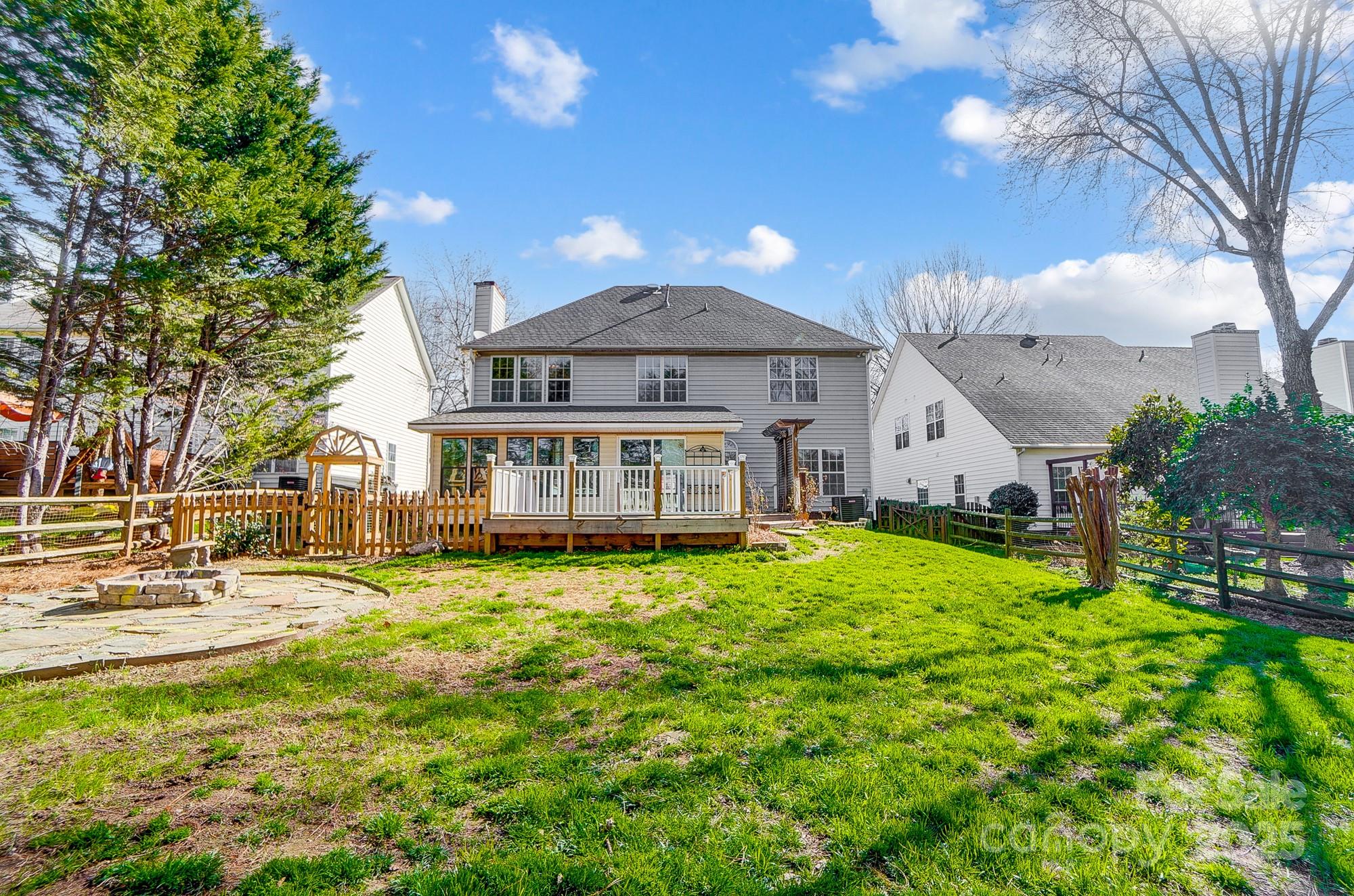 16207 Hollingbourne Road Huntersville, NC 28078 - Photo 7 of 42 Gallery Image 7