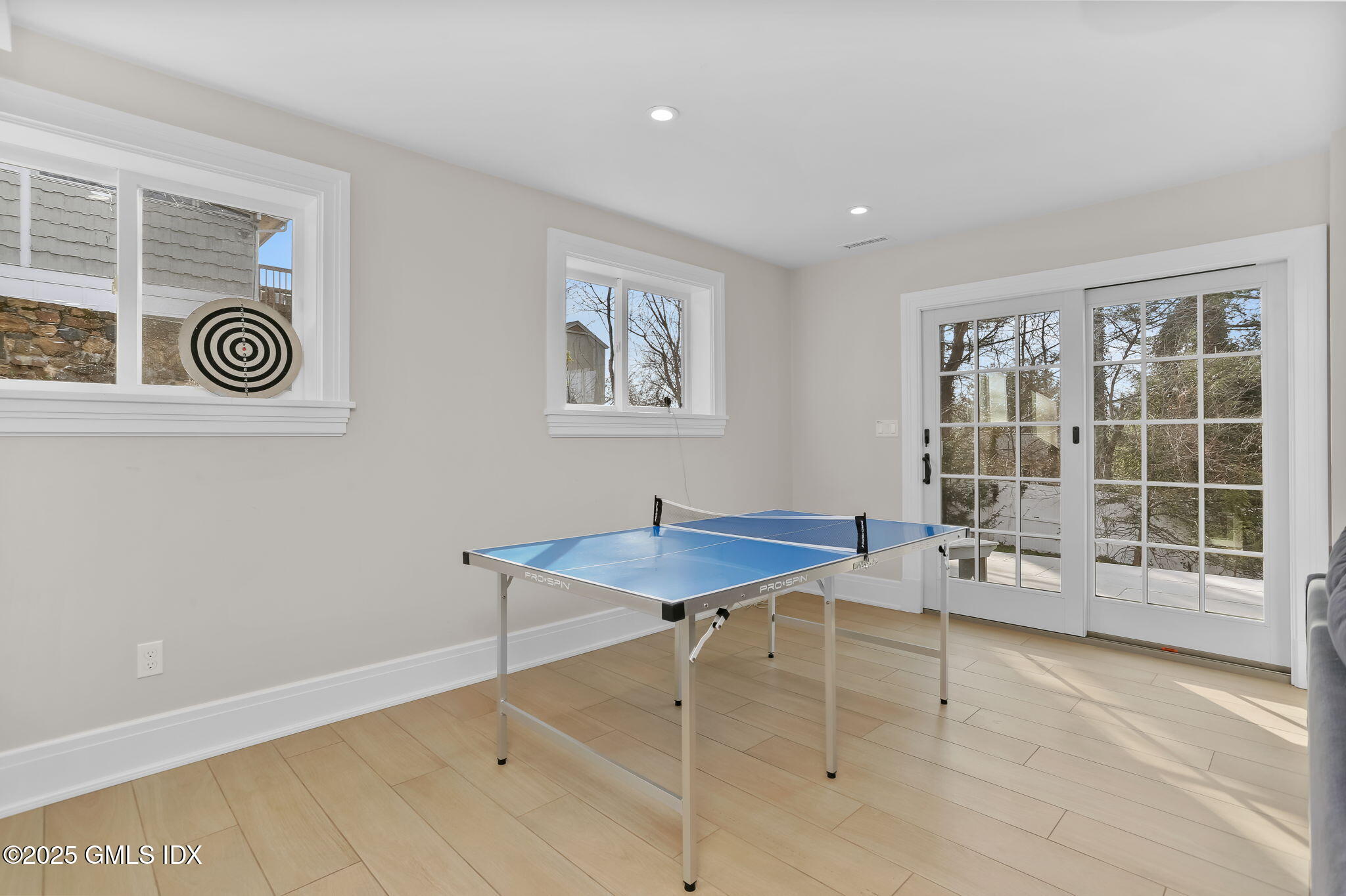 19 Crawford Terrace Riverside, CT 06878 - Photo 16 of 26 10-web-or-mls-19-crawford-terrace