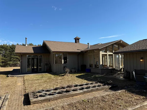 $589,999 | E11616 North Reedsburg Road, Baraboo, WI 53913
