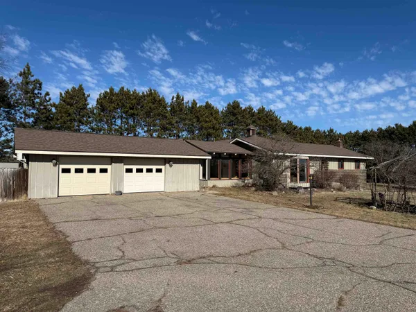 $589,999 | E11616 North Reedsburg Road, Baraboo, WI 53913