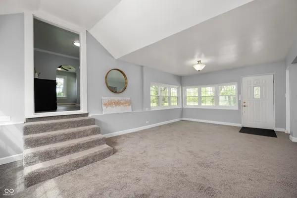 $299,000 | 6851 West County Road 550 South, Daleville, IN 47334