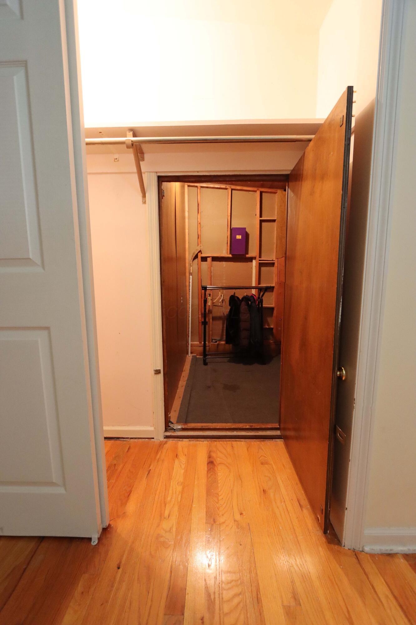 3969 Newhall Road Upper Arlington, OH 43220 - Photo 50 of 82 Door in closet to hidden storage rm