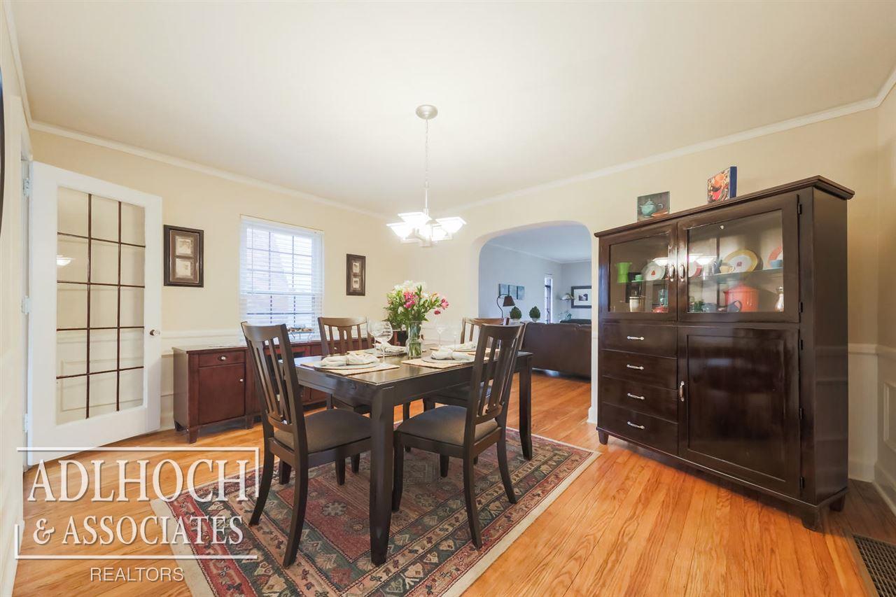 244 Fisher Road Grosse Pointe, MI 48230 - Photo 11 of 32