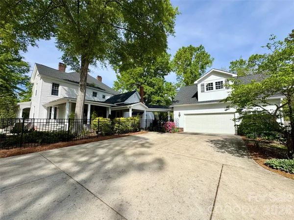 $799,000 | 517 Sunnyside Drive Southeast, Concord, NC 28025