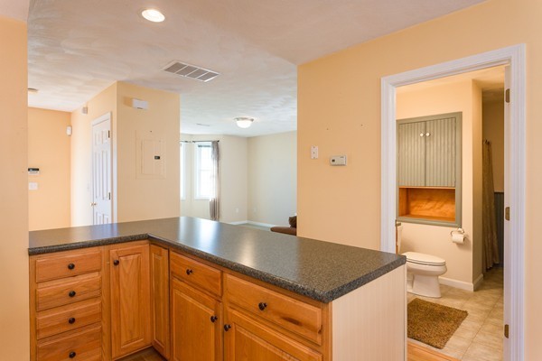 188 Beach Road, Unit 8 Salisbury, MA 01952 - Photo 8 of 29 Gallery Image 8