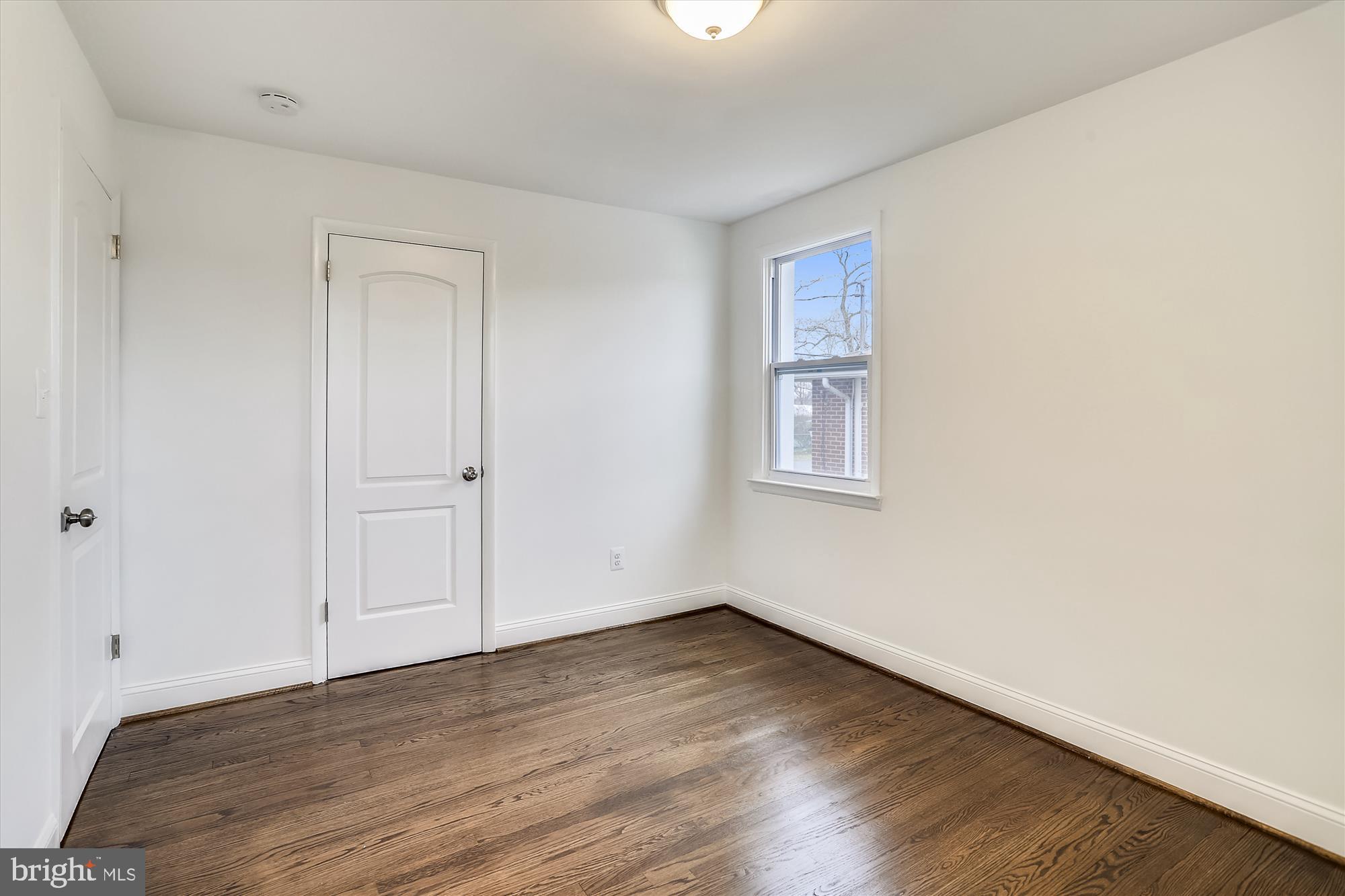 115 Cloverhill Road Pasadena, MD 21122 - Photo 7 of 20 Gallery Image 7