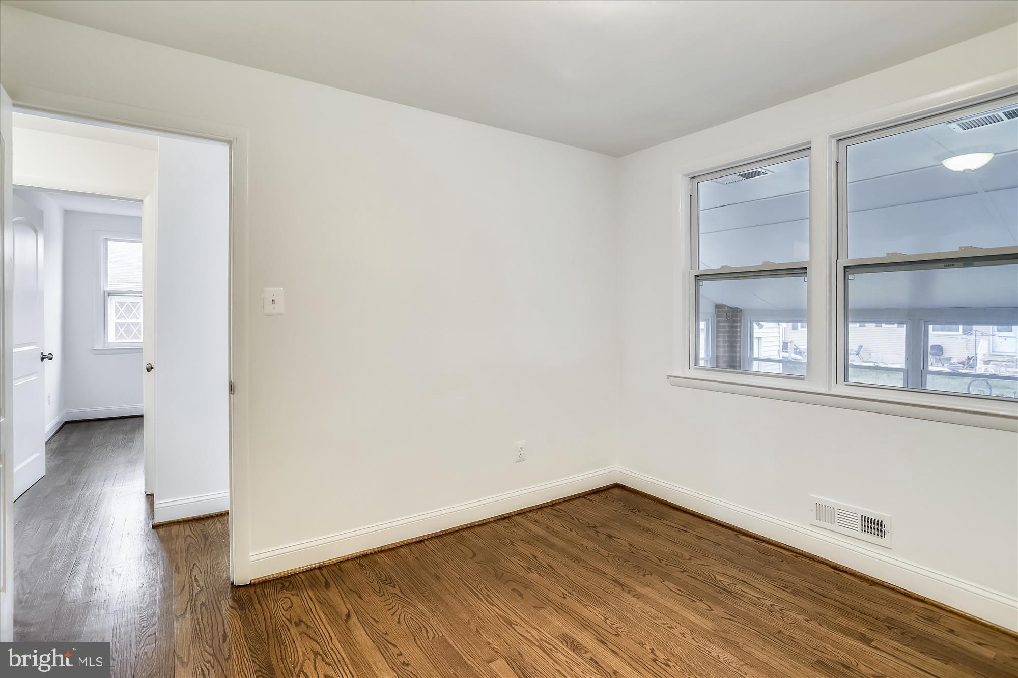 115 Cloverhill Road Pasadena, MD 21122 - Photo 9 of 20 Gallery Image 9