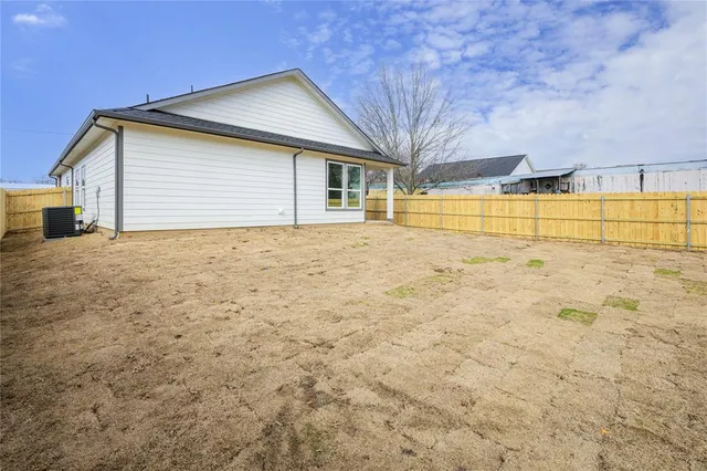 $237,400 | 107 South Fir Street, Celeste, TX 75423