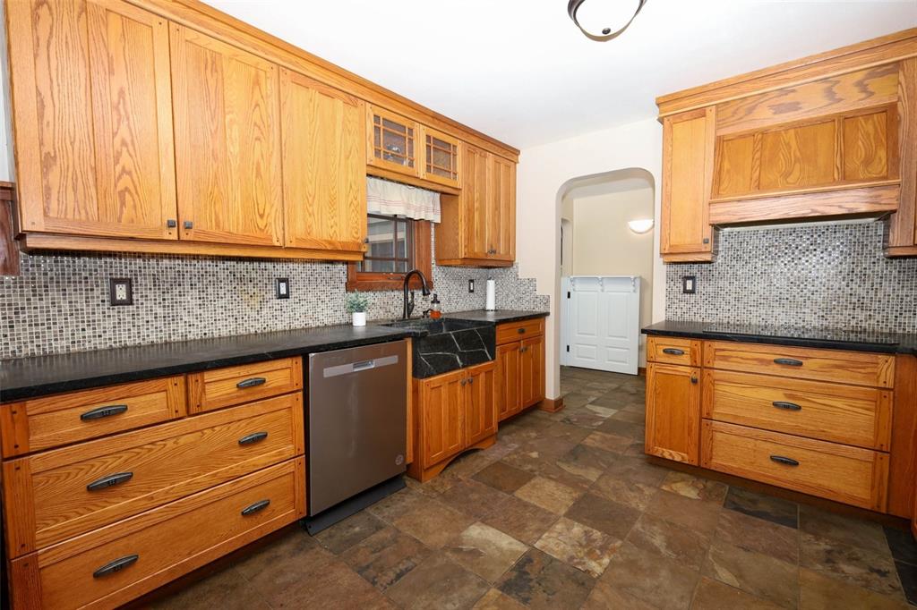 665 Lake Mills Road Chuluota, FL 32766 - Photo 14 of 46