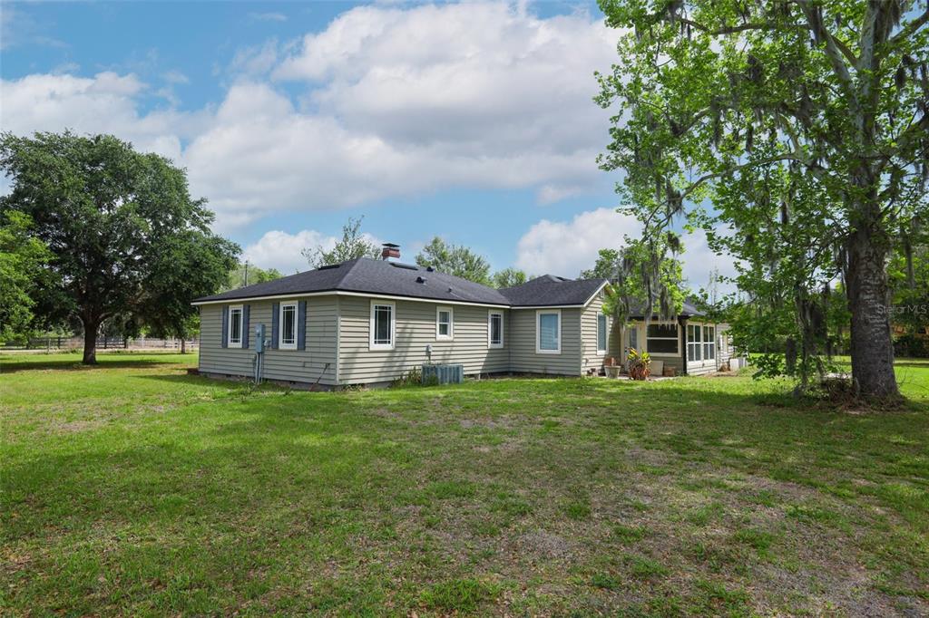 665 Lake Mills Road Chuluota, FL 32766 - Photo 36 of 46