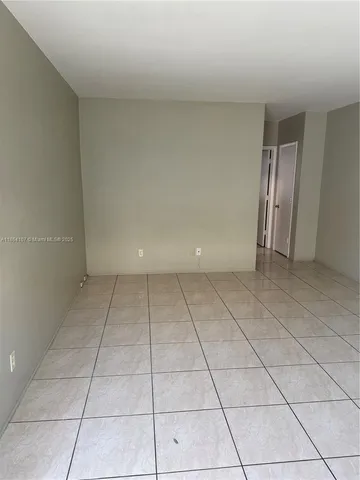 $1,650 | 6856 Abbott Avenue, Unit 6, Miami Beach, FL 33141