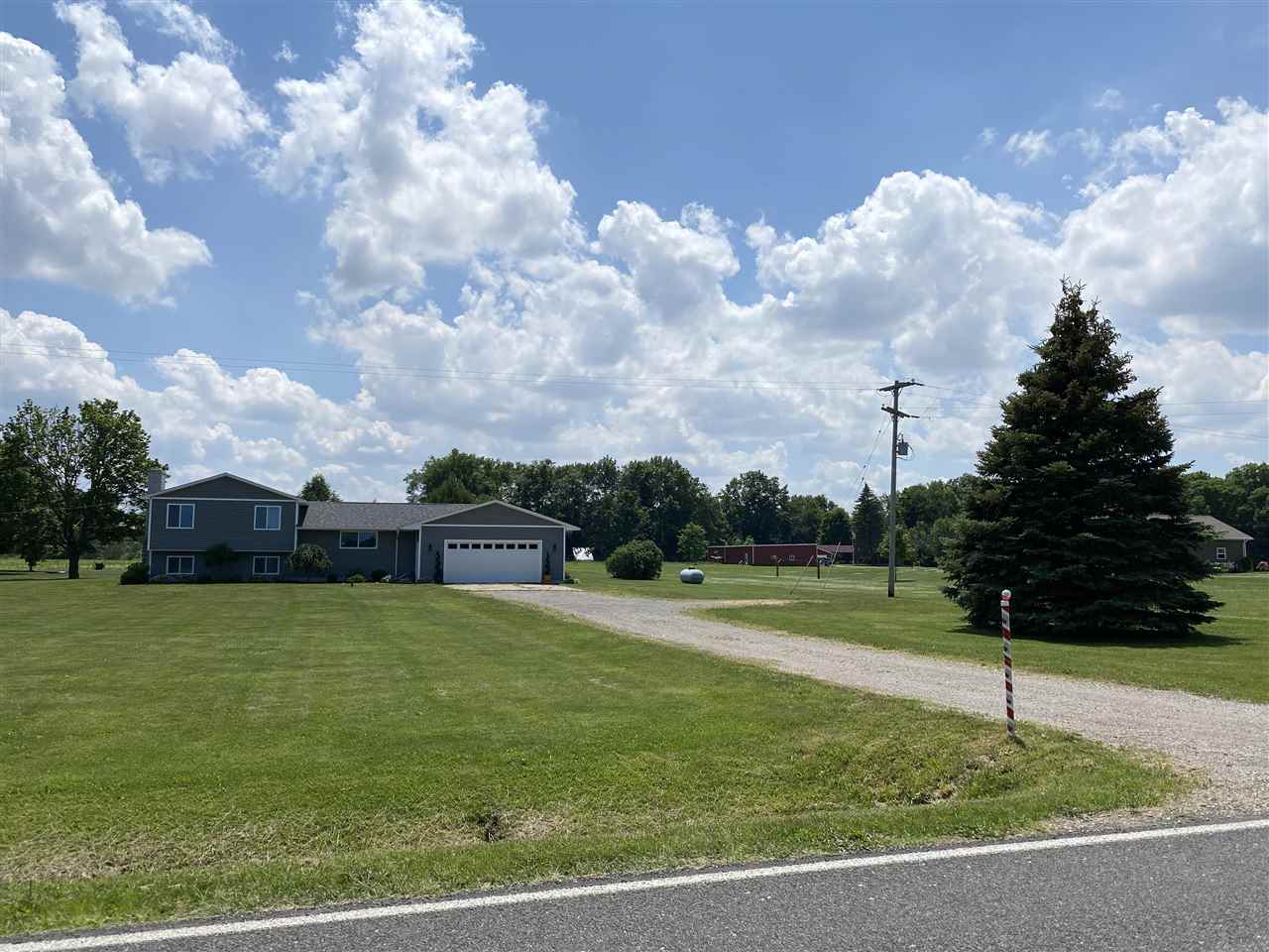 10744 Henderson Road Corunna, MI 48817 - Photo 73 of 78 50045706-75.JPG