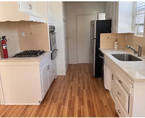 $4,995 | 2779 Lakewood Avenue North, Los Angeles, CA 90039