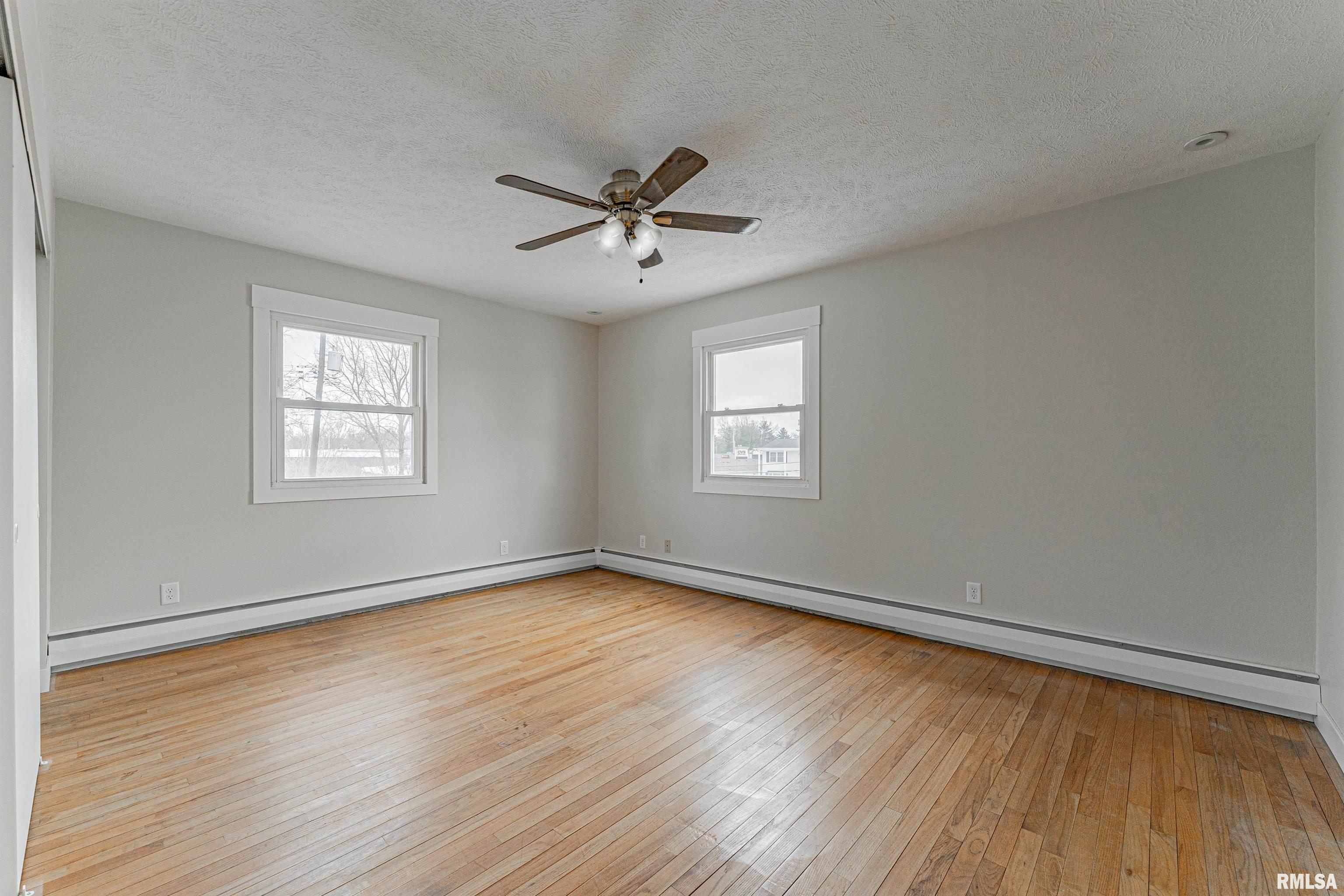 6 Rigg Drive Lincoln, IL 62656 - Photo 21 of 31