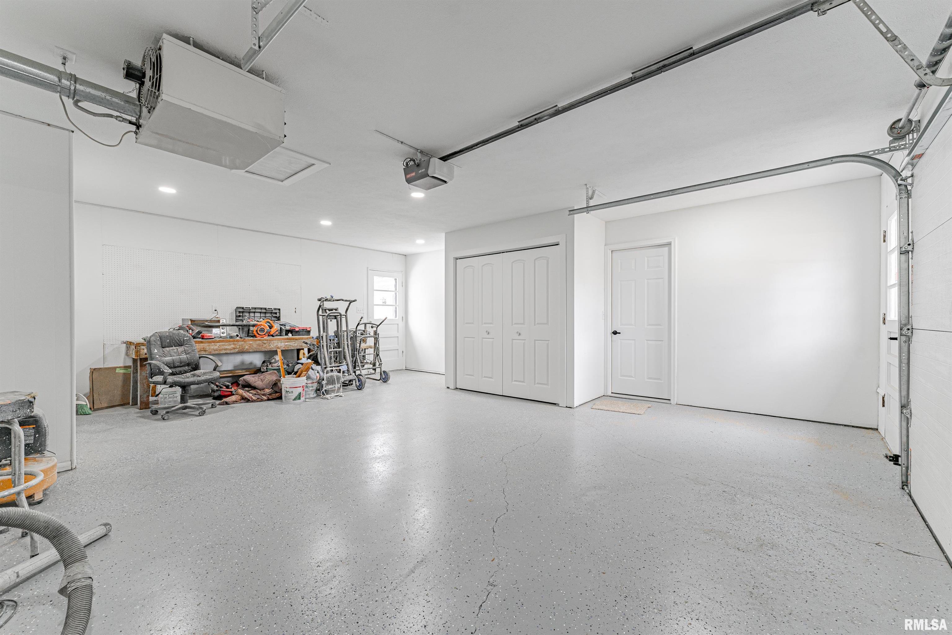 6 Rigg Drive Lincoln, IL 62656 - Photo 28 of 31