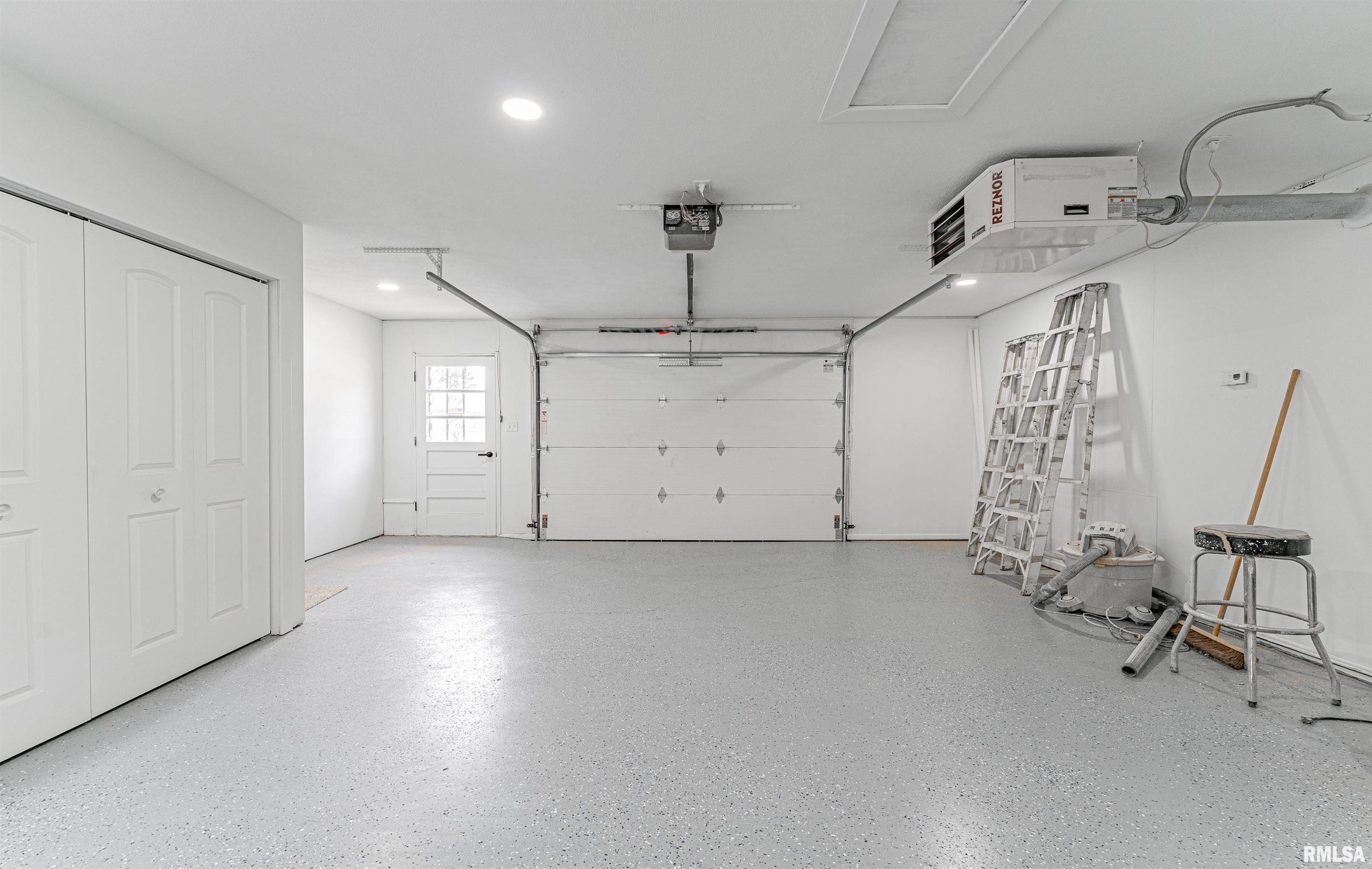 6 Rigg Drive Lincoln, IL 62656 - Photo 29 of 31