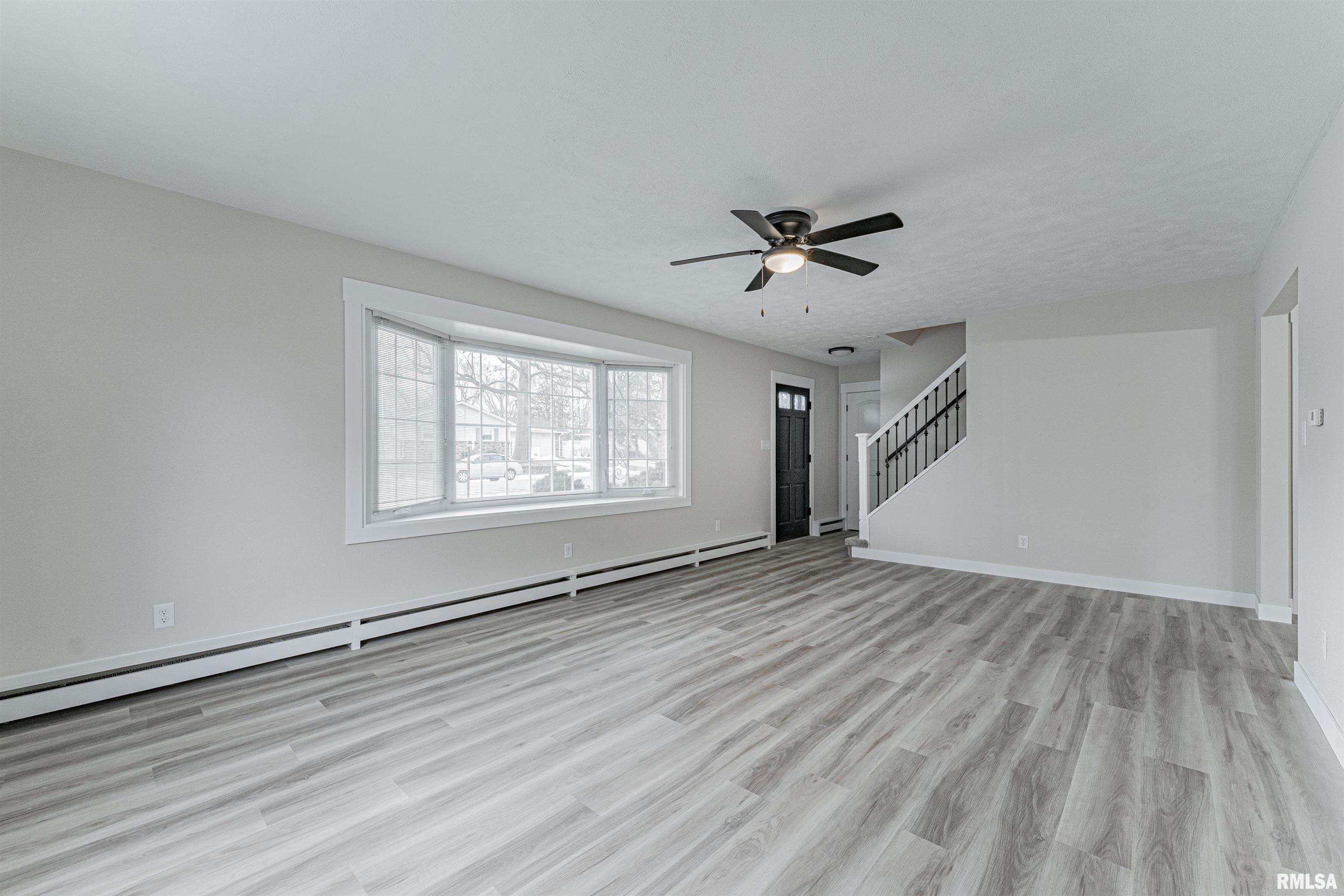 6 Rigg Drive Lincoln, IL 62656 - Photo 5 of 31